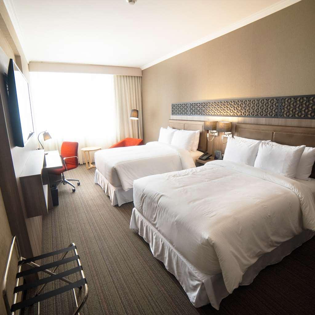 Doubletree By Hilton Trujillo Hotel Encalada Стая снимка
